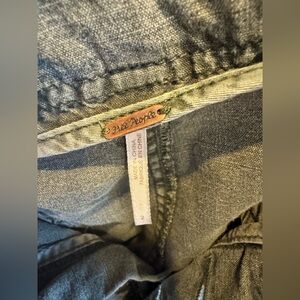 Free People button up casual pants size 2